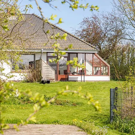 Holiday home Haus Am Deich *